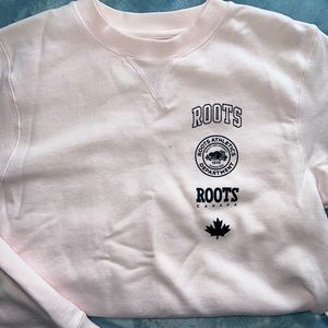 Light pink ROOTS crewneck